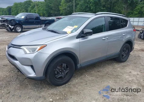 2018 Toyota Rav4 Le z USA, uszkodzony, nr VIN 2T3ZFREV4JW449497